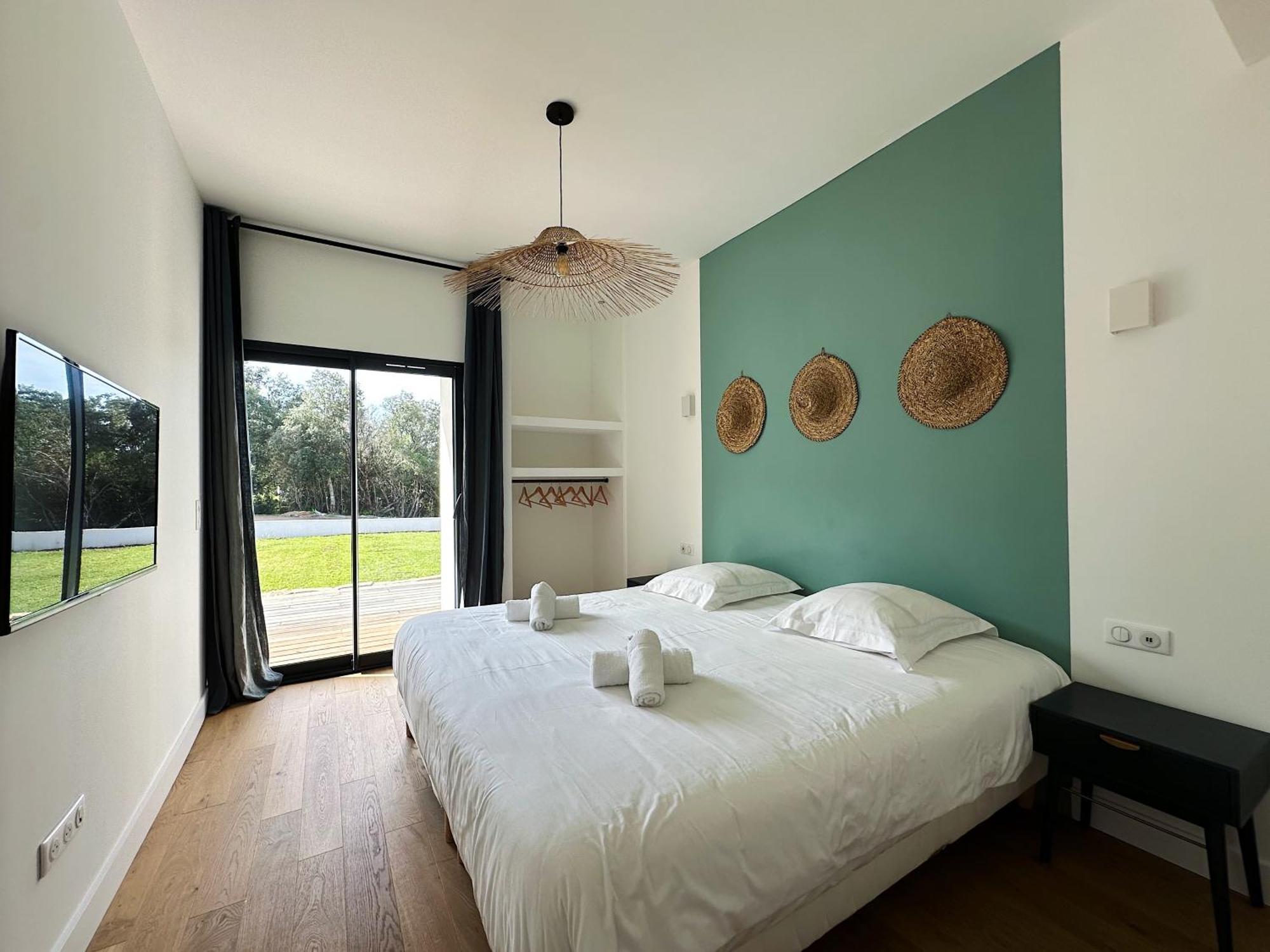 Villas De Standing Avec Magnifique Vue Mer Et Piscines Privees, Sagone Sagone  Exterior foto